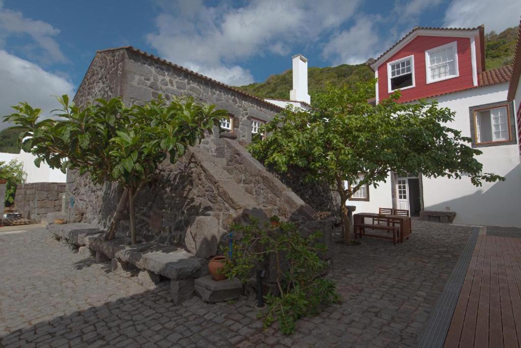 Casa Do Brasao Apartment Lajes do Pico Exterior photo